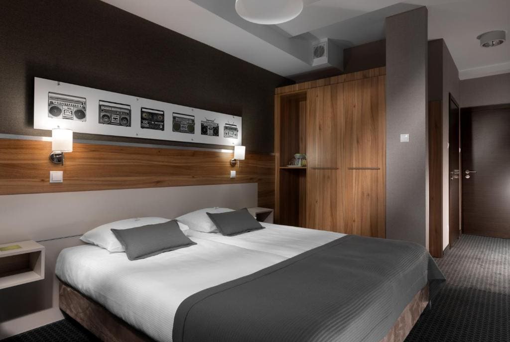 Standard Double Room room - Image 3