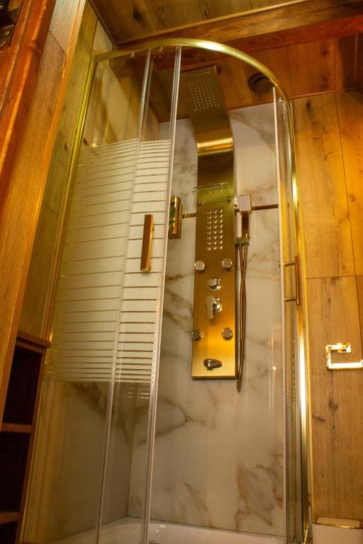 Deluxe Double Room room - Image 2