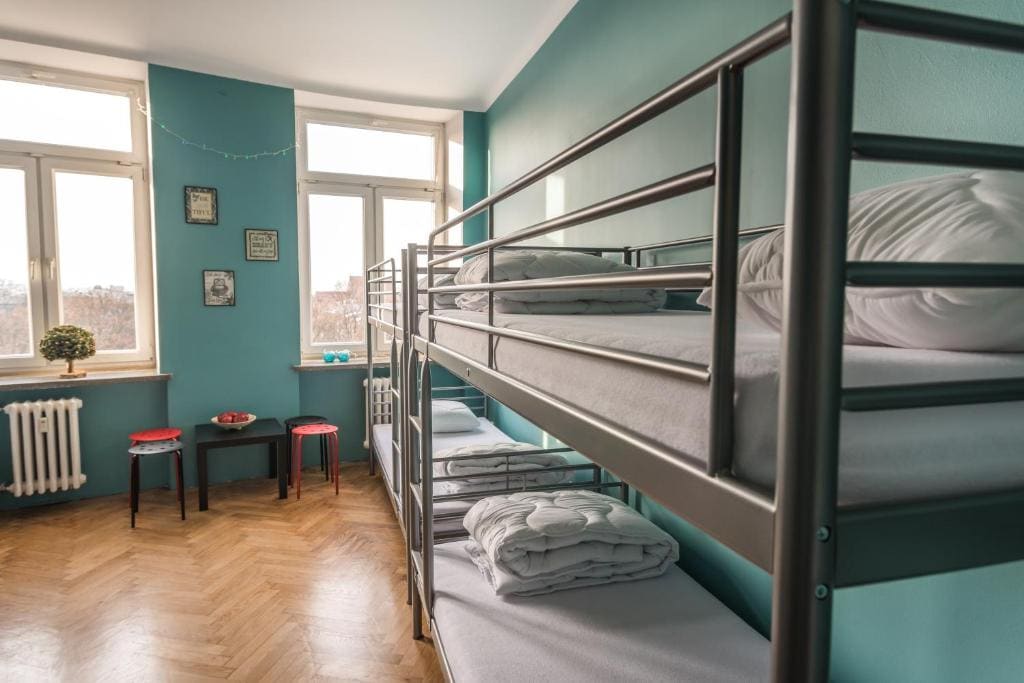 Bunk Bed in 6-Bed Dormitory Room 3 room - Image 2