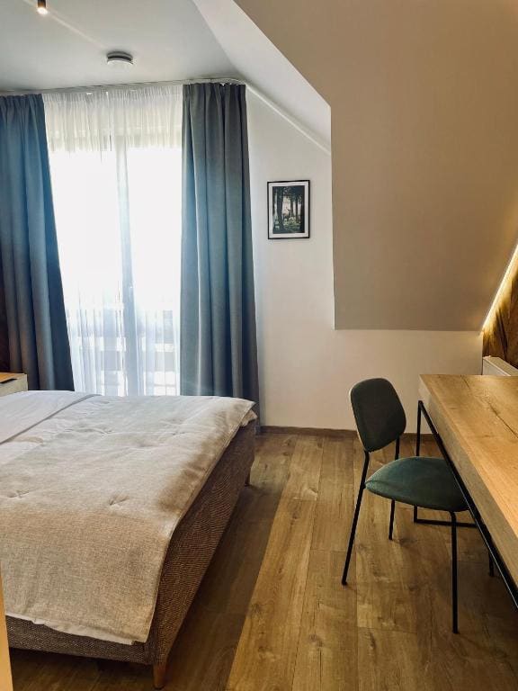 Deluxe Double Room with Balcony room - Image 1