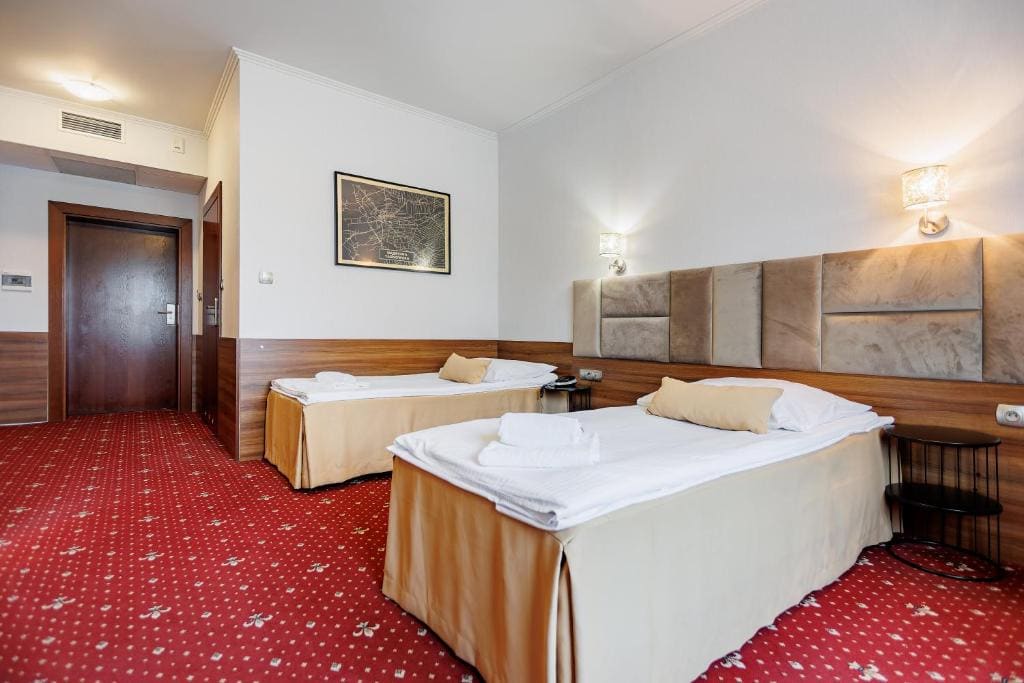 Classic Triple Room room - Image 1