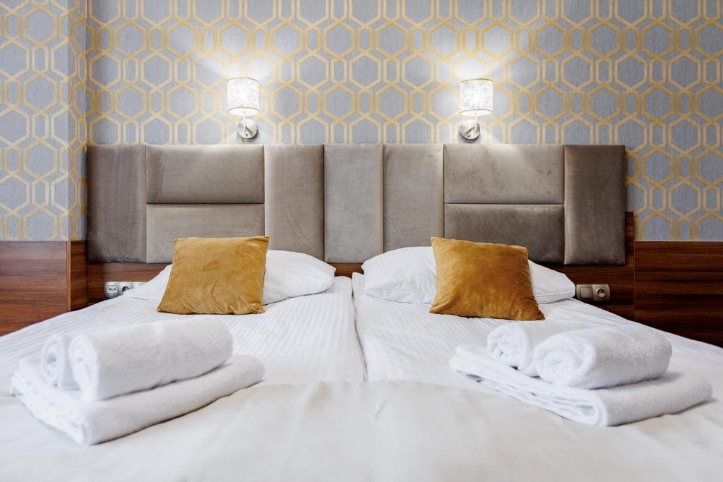 Suite room - Image 2