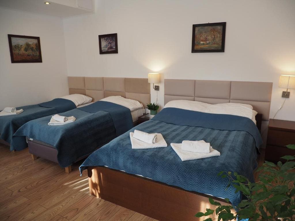 Apartment - Ground Floor room - Image 3