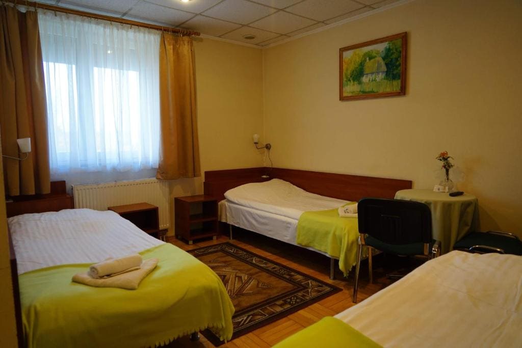 Classic Triple Room room - Image 2
