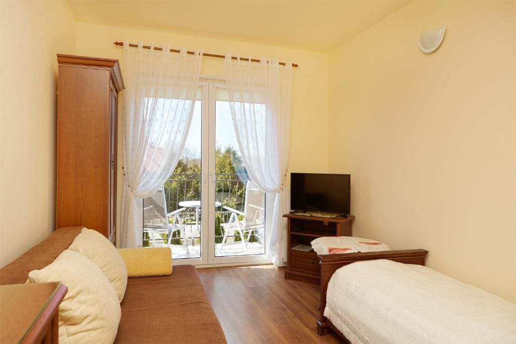 Triple Room with Balcony room - Image 3