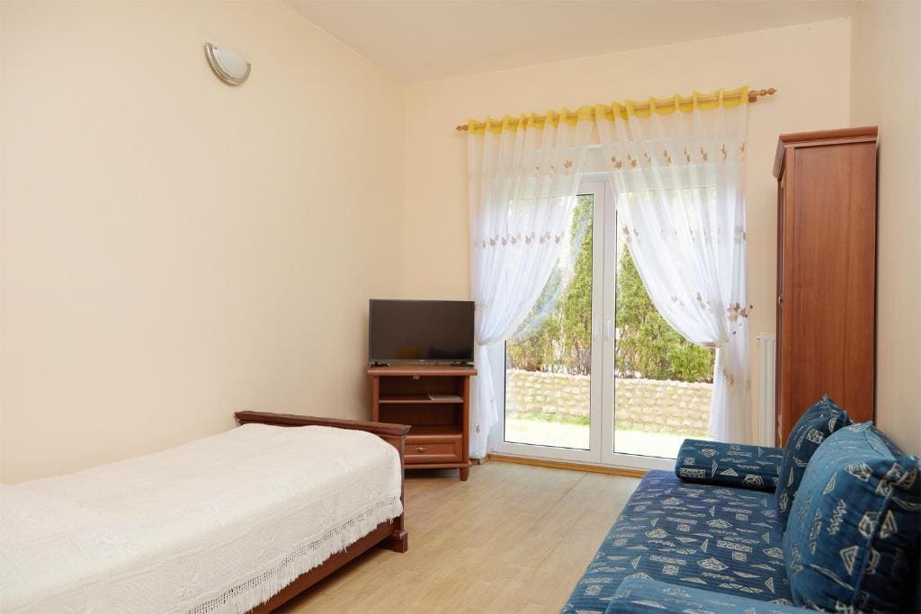 Triple Room with Garden View room - Image 2