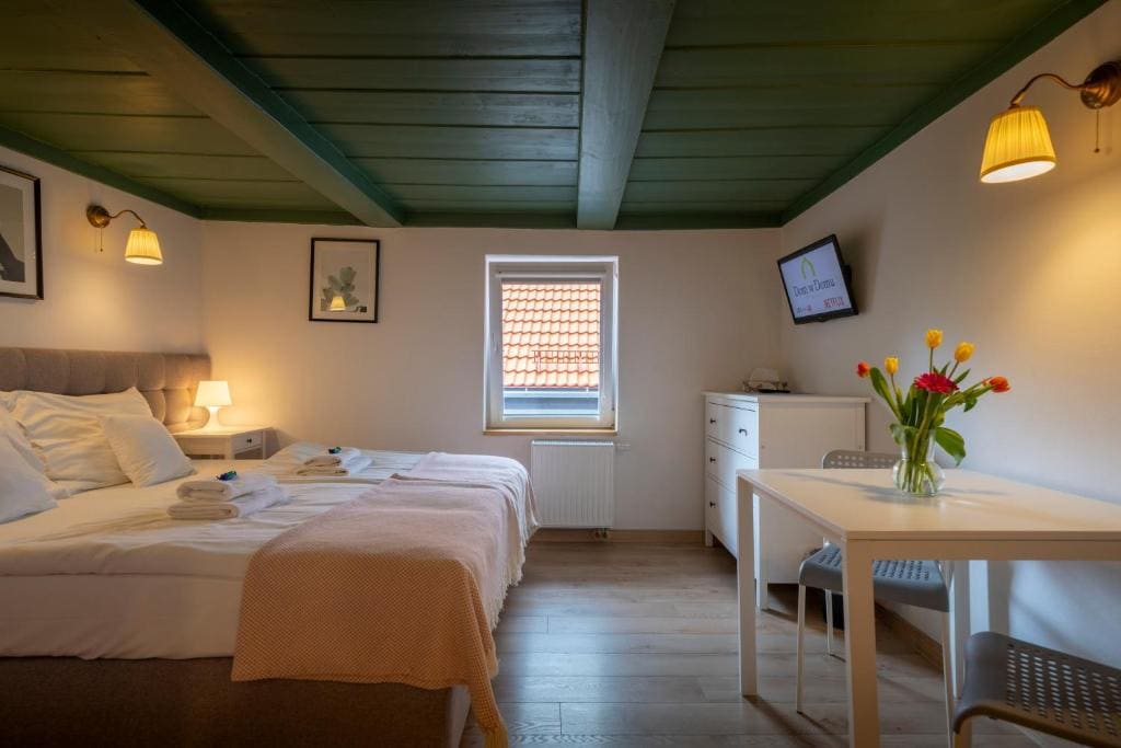 Double or Twin Room room - Image 3