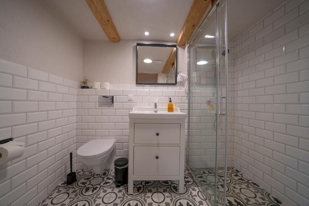Family Room with Mountain View room - Image 1