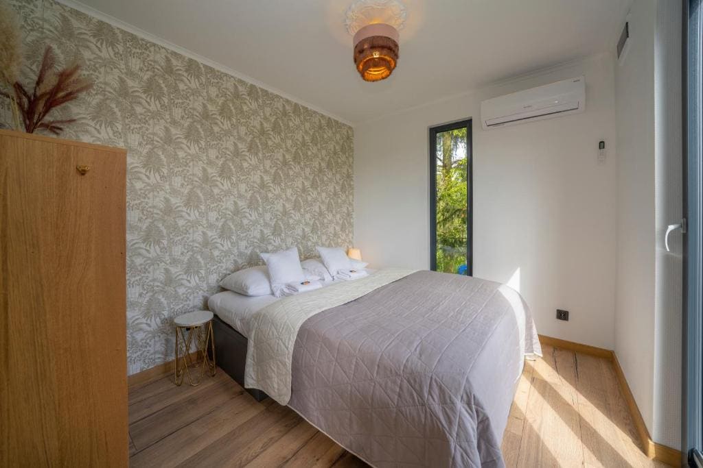 One-Bedroom Chalet room - Image 2