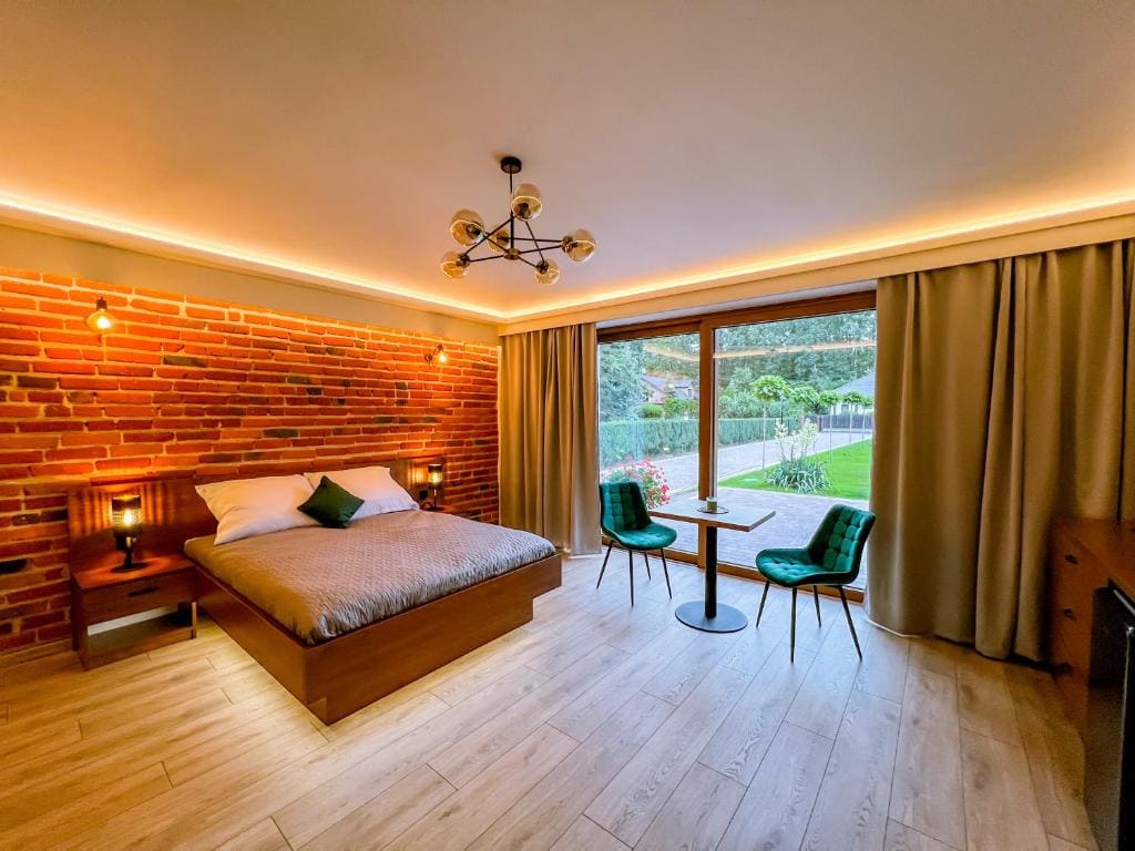 Double Room with Terrace room - Image 2