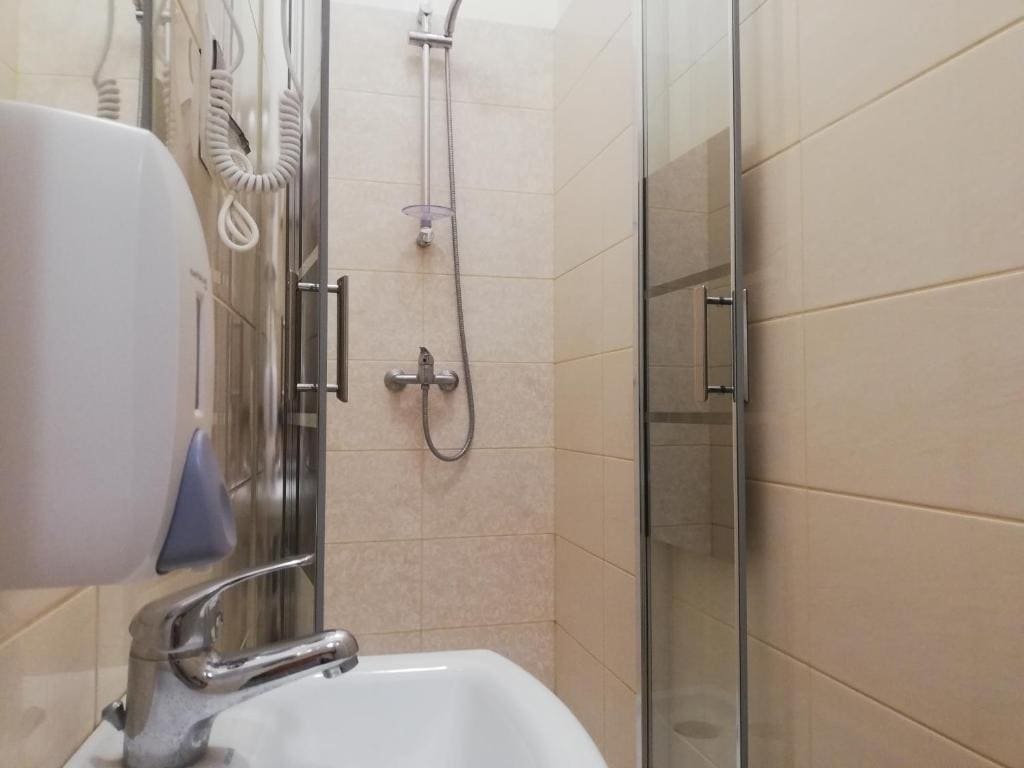 Twin Room room - Image 1