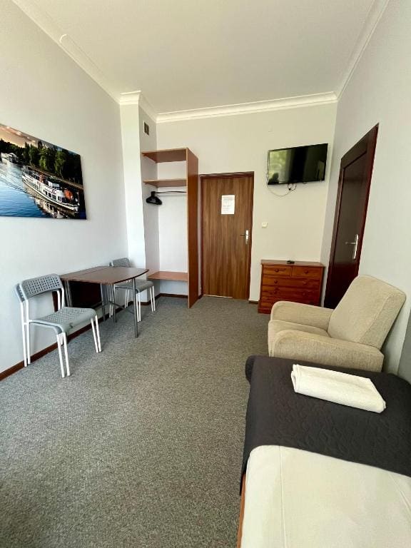 Apartment with Lake View room - Image 1