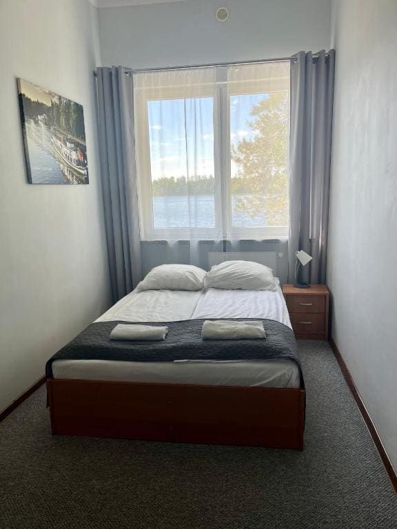 Apartment with Lake View room - Image 3