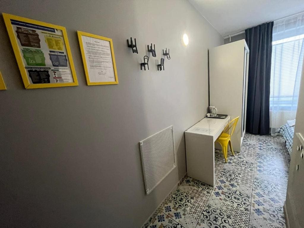 Double Room with Private Bathroom room - Image 2