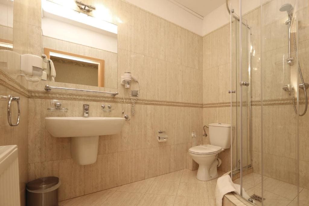 Superior Single Room room - Image 1
