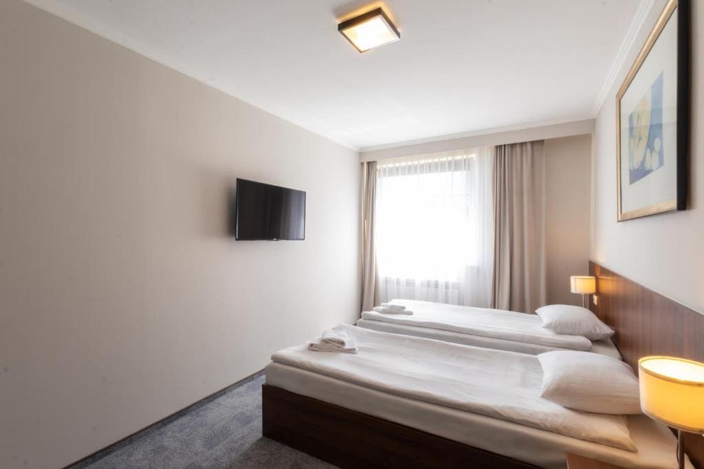 Twin Room room - Image 3