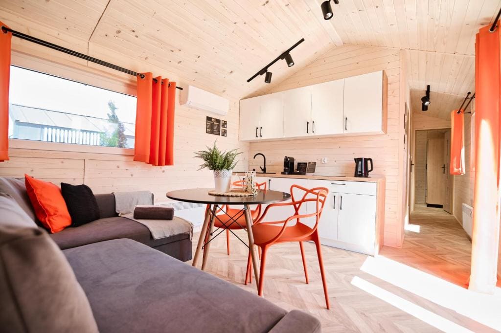 Three-Bedroom Chalet room - Image 2