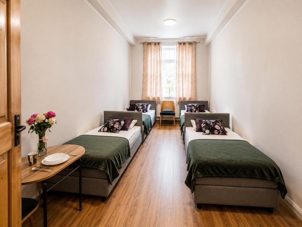 Quadruple Room room - Image 2