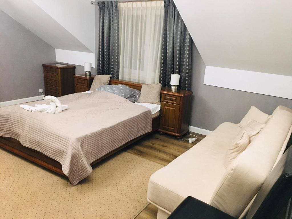 Premium Quadruple Room room - Image 2