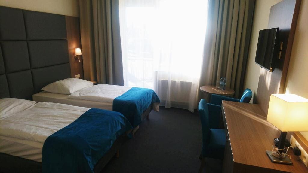 Superior Twin Room room - Image 2