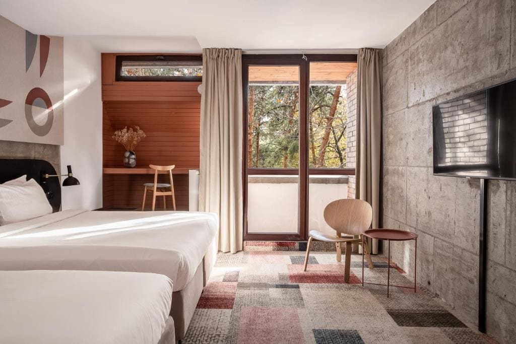 Superior Triple Room room - Image 2