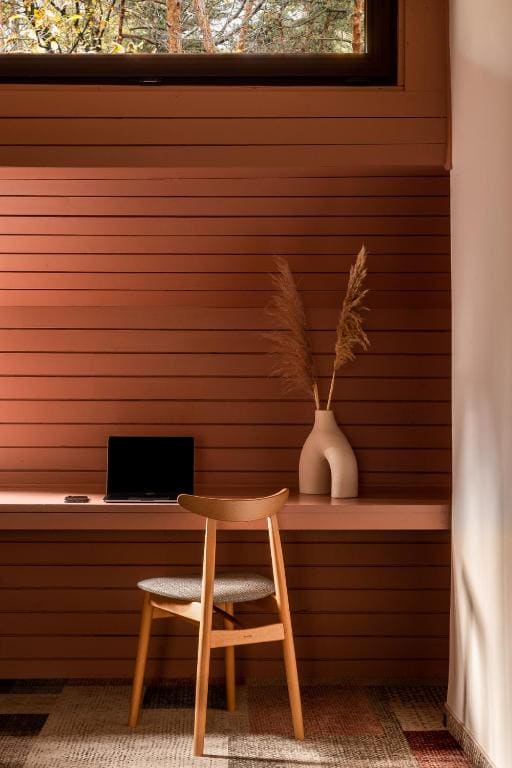 Apartment room - Image 2