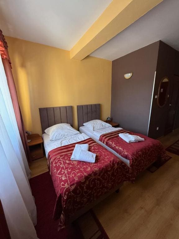 Double Room room - Image 2