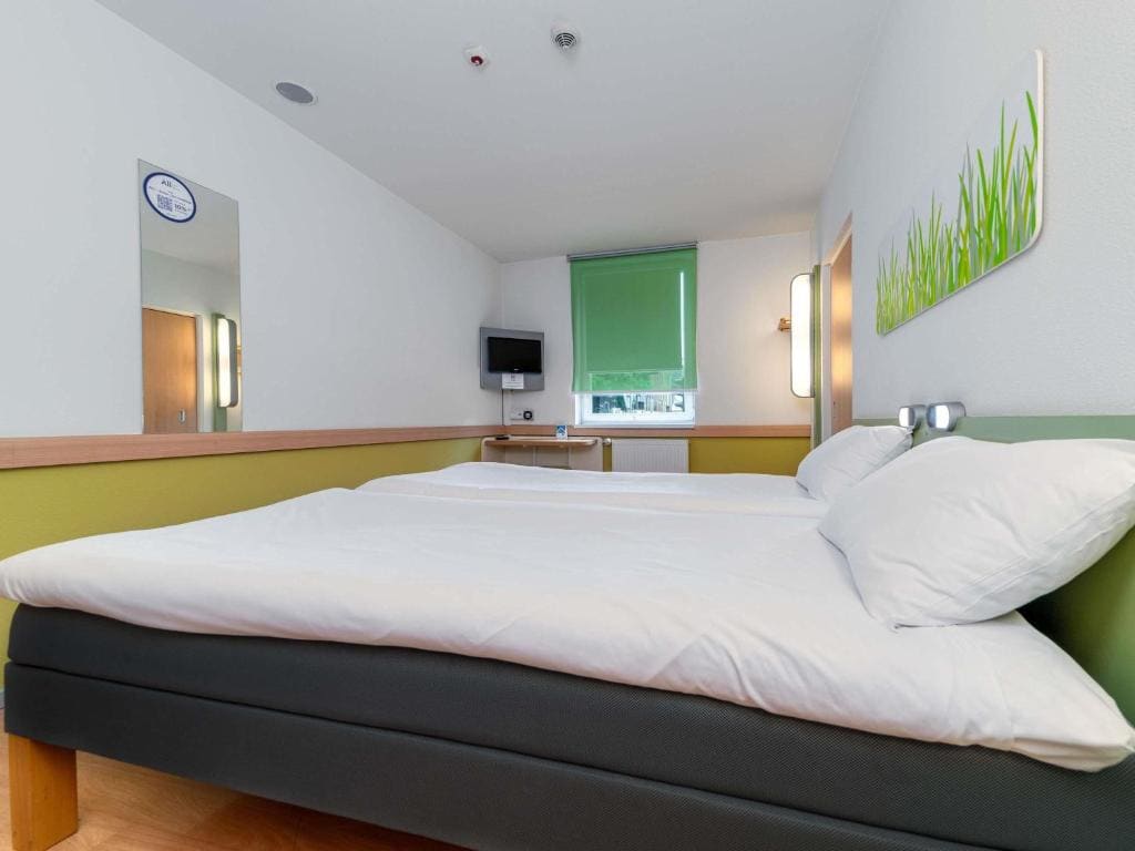Twin Room room - Image 2