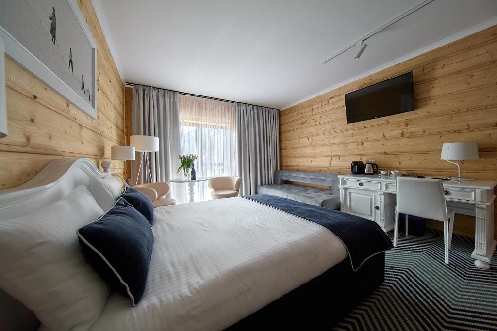 Deluxe Double Room room - Image 3