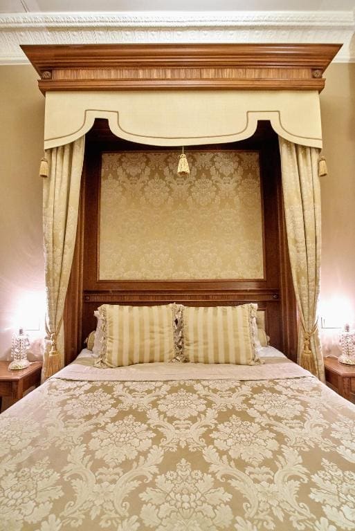 Superior Double or Twin Room room - Image 3
