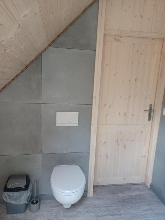 One-Bedroom Apartment with Spa Bath room - Image 2