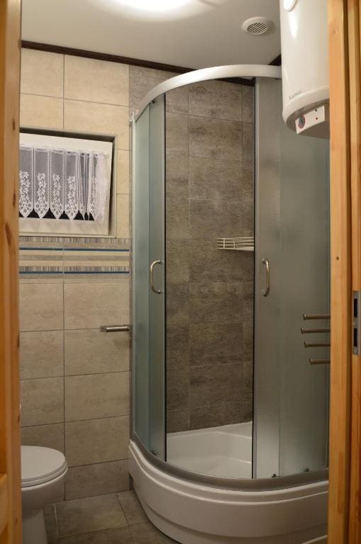 One-Bedroom Chalet room - Image 3