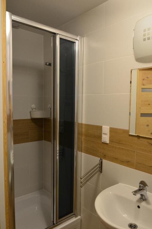 Studio room - Image 3