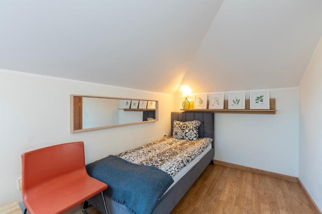 Studio with Balcony room - Image 2