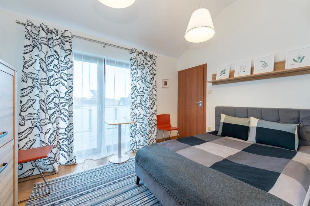 Double Room with Balcony room - Image 3