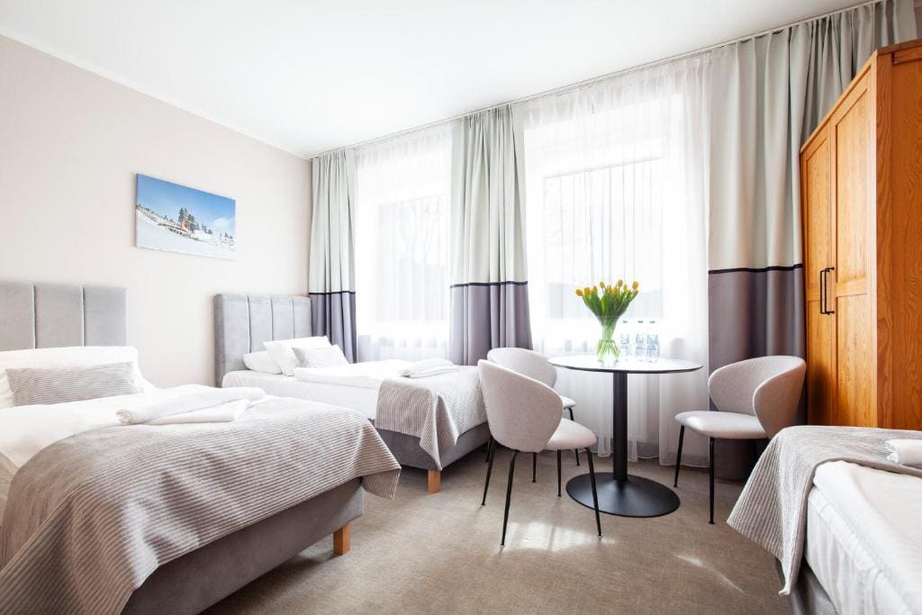 Room for 5 people - two rooms Classic room - Image 2