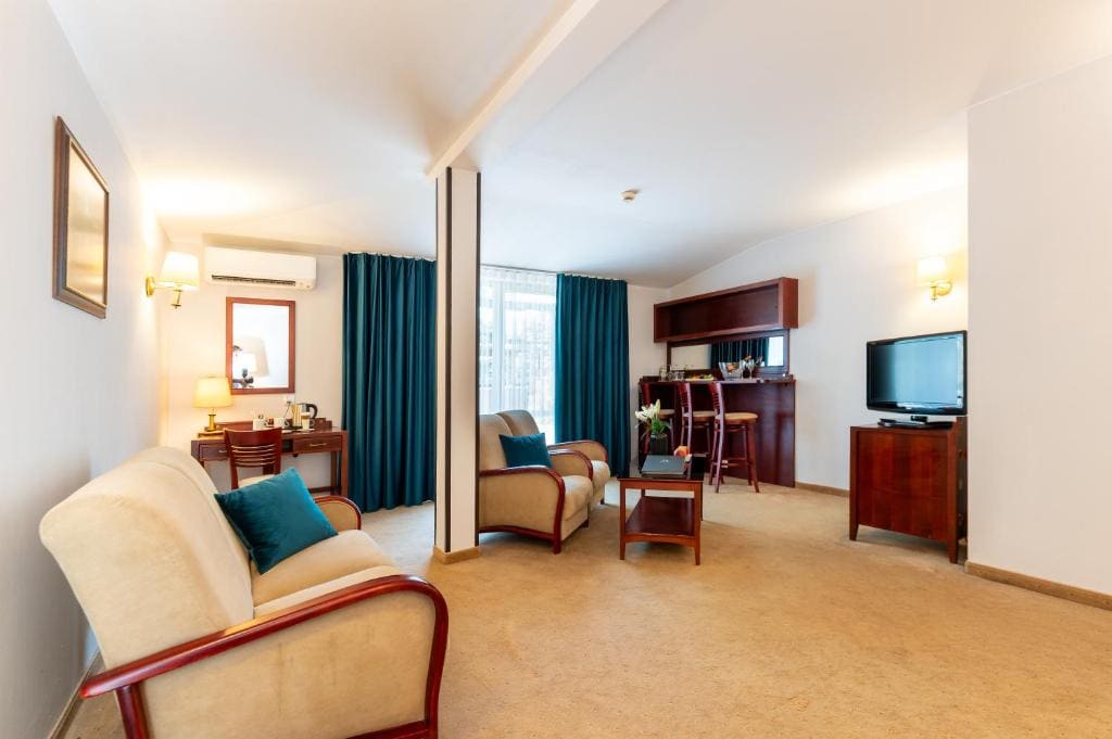 Penthouse room - Image 3