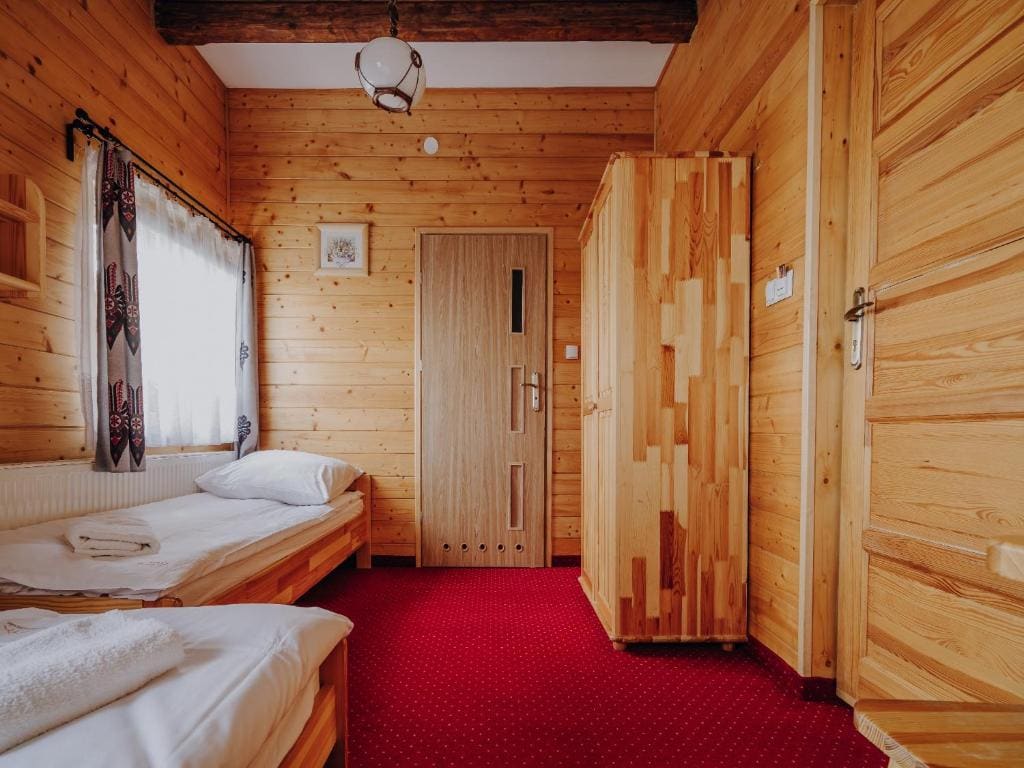 Triple Room with Bathroom room - Image 3