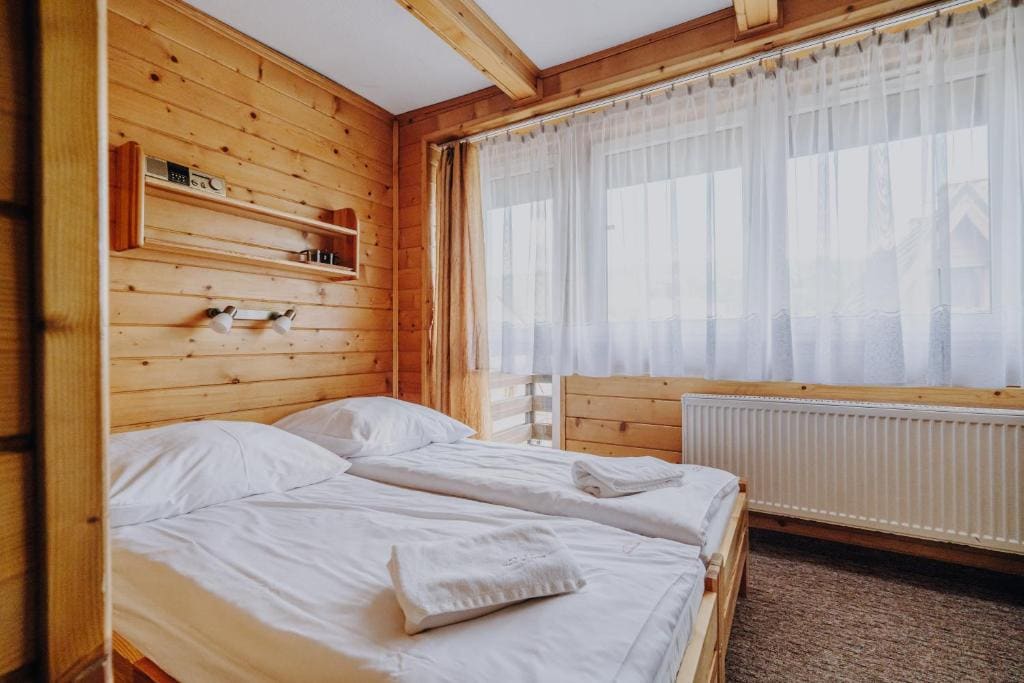 Double Room with Balcony room - Image 1