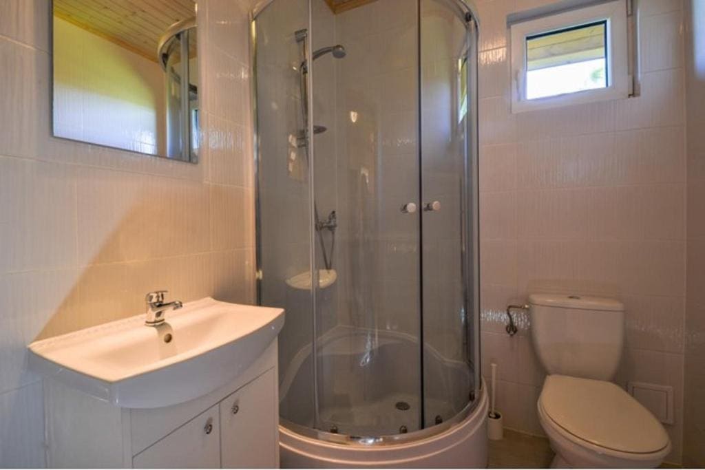 Two-Bedroom Chalet room - Image 2
