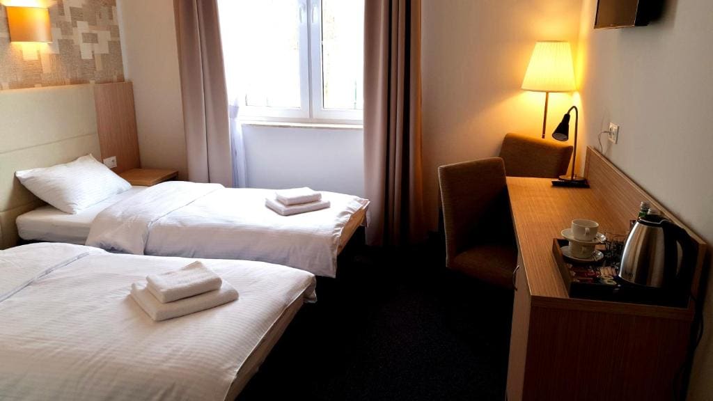 Studio Apartment room - Image 1