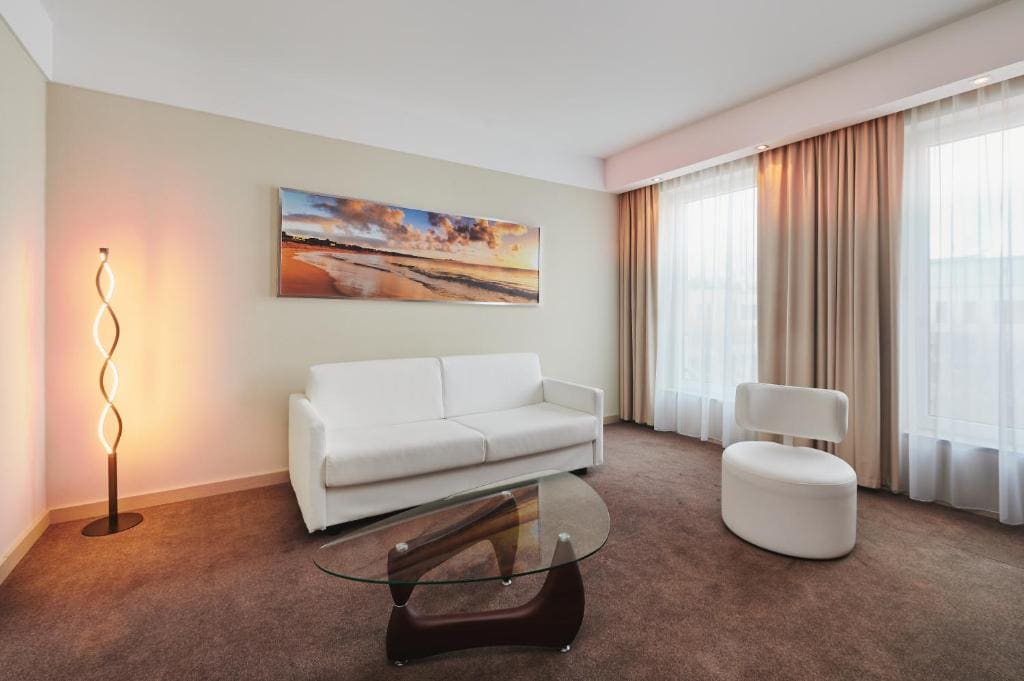 Superior Double or Twin Room room - Image 2