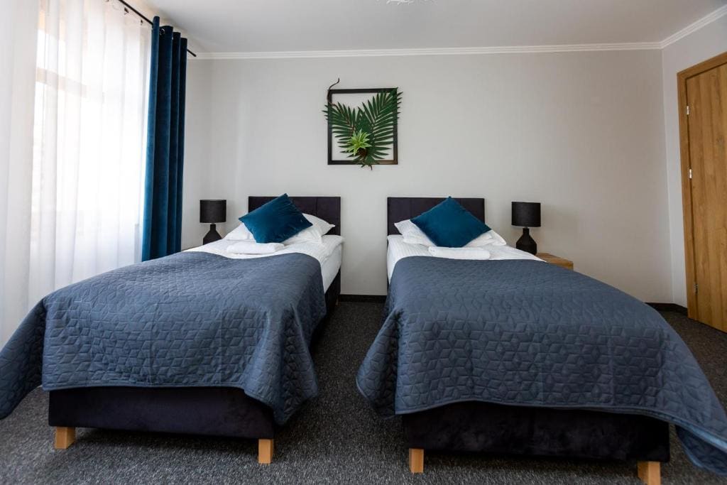 Double or Twin Room with Bathroom room - Image 3