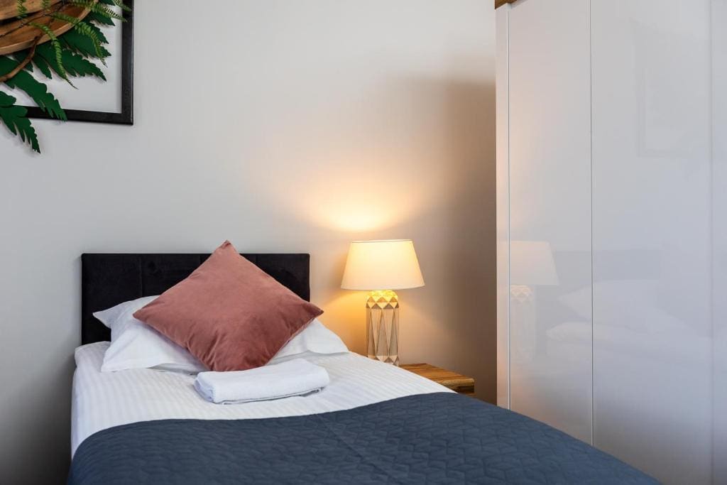 Double or Twin Room with Private Bathroom room - Image 2