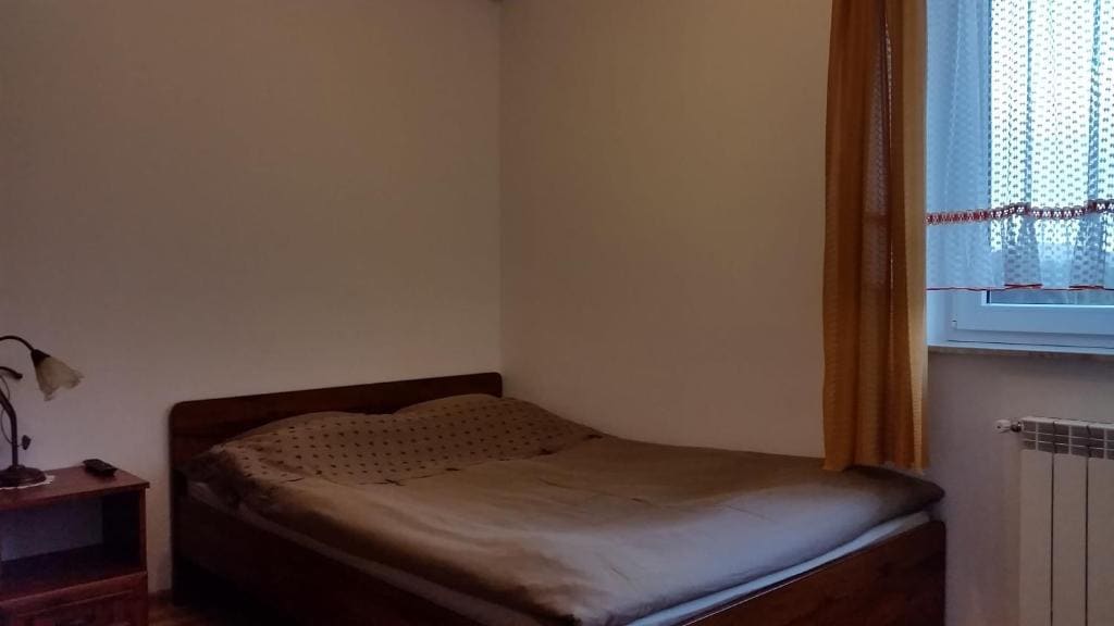 Small Double Room room - Image 2