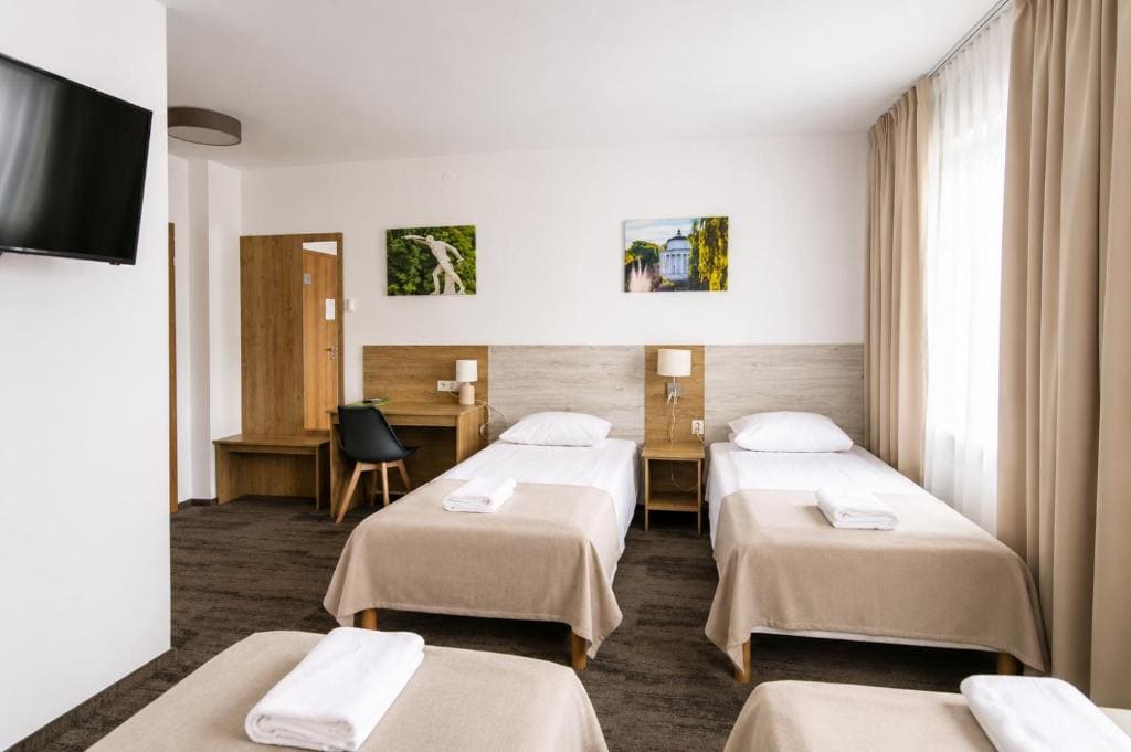 Quadruple Room room - Image 3