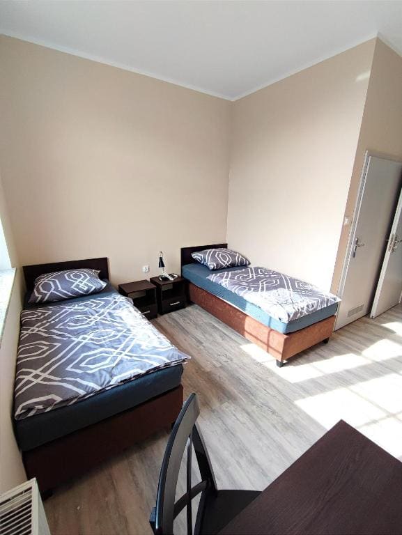 Standard Twin Room room - Image 1