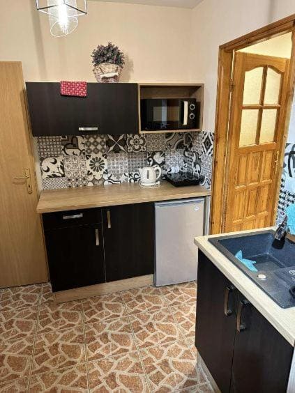 Apartment with Balcony room - Image 1