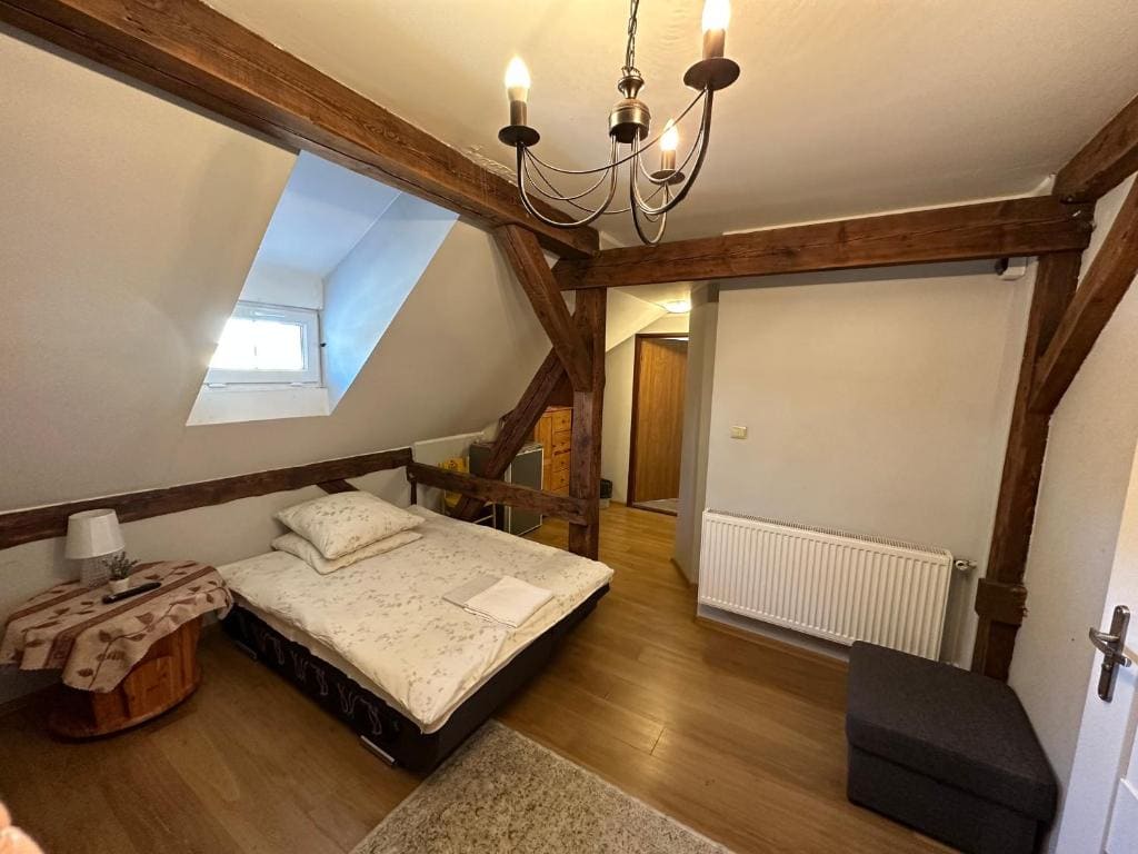 Large Double Room room - Image 1