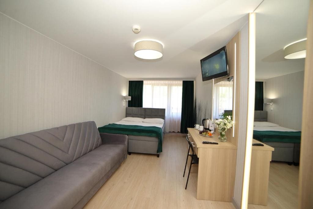 Comfort Triple Room room - Image 3